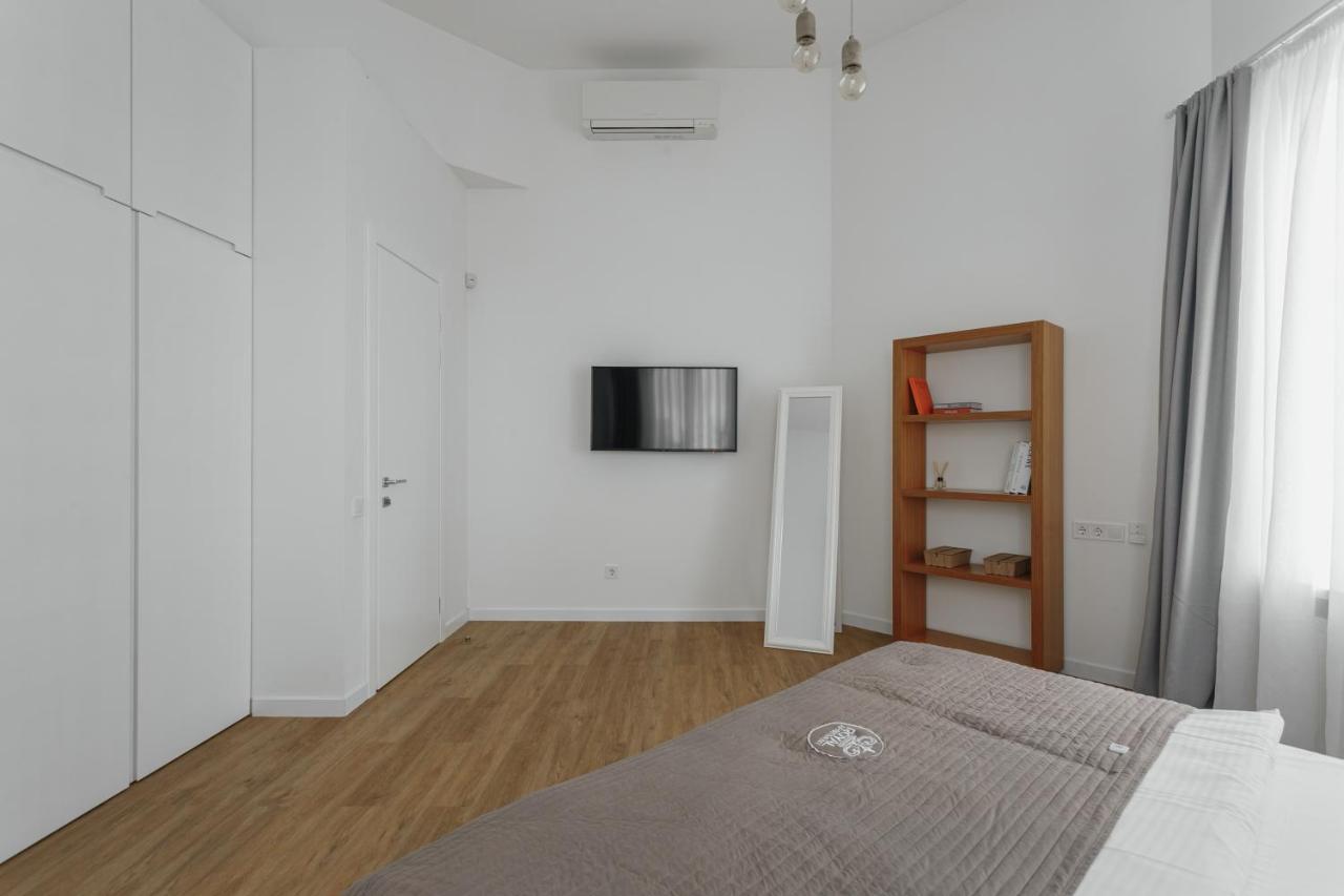 Royal Sky Apartments Odessa Buitenkant foto