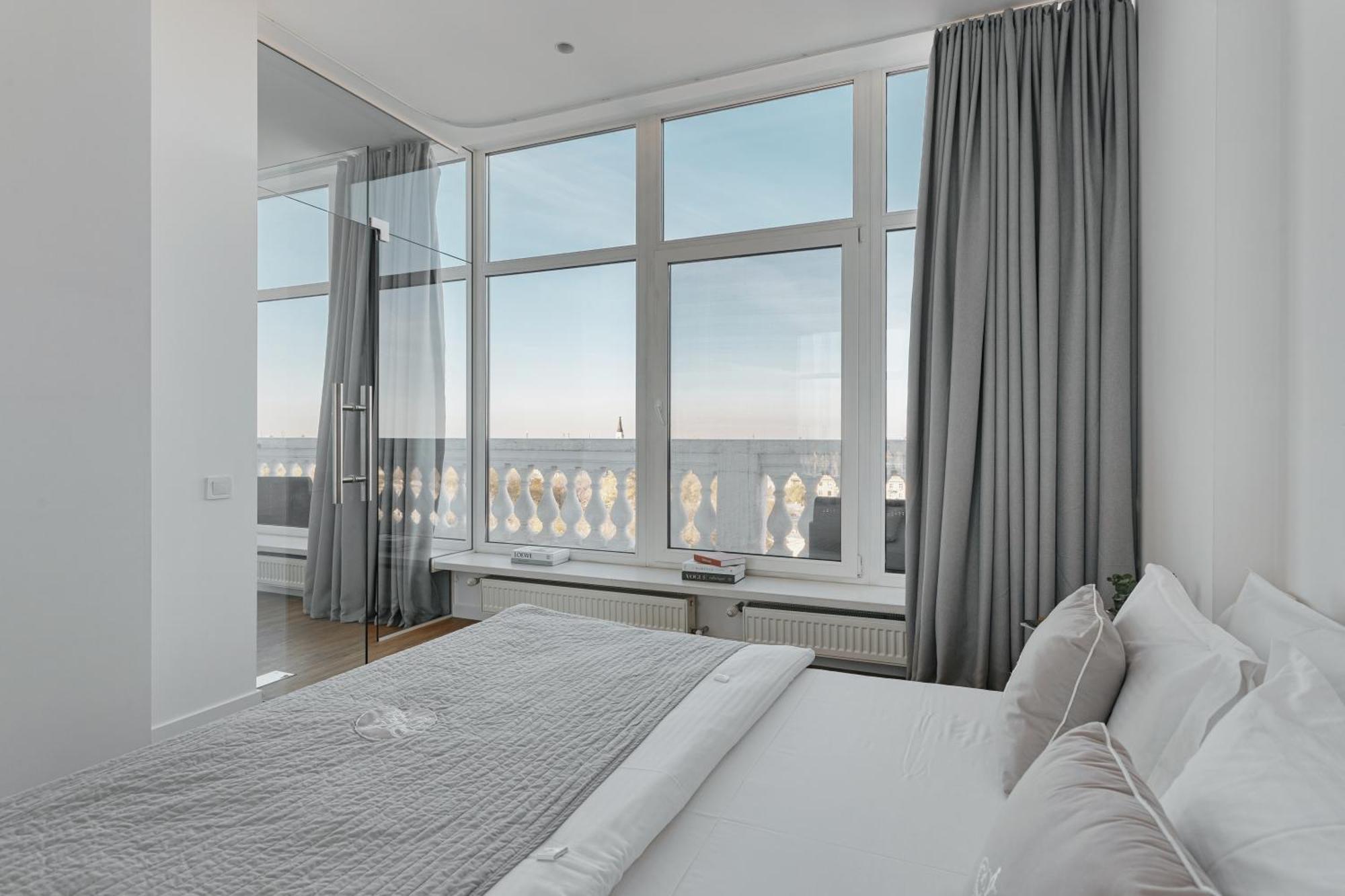 Royal Sky Apartments Odessa Kamer foto
