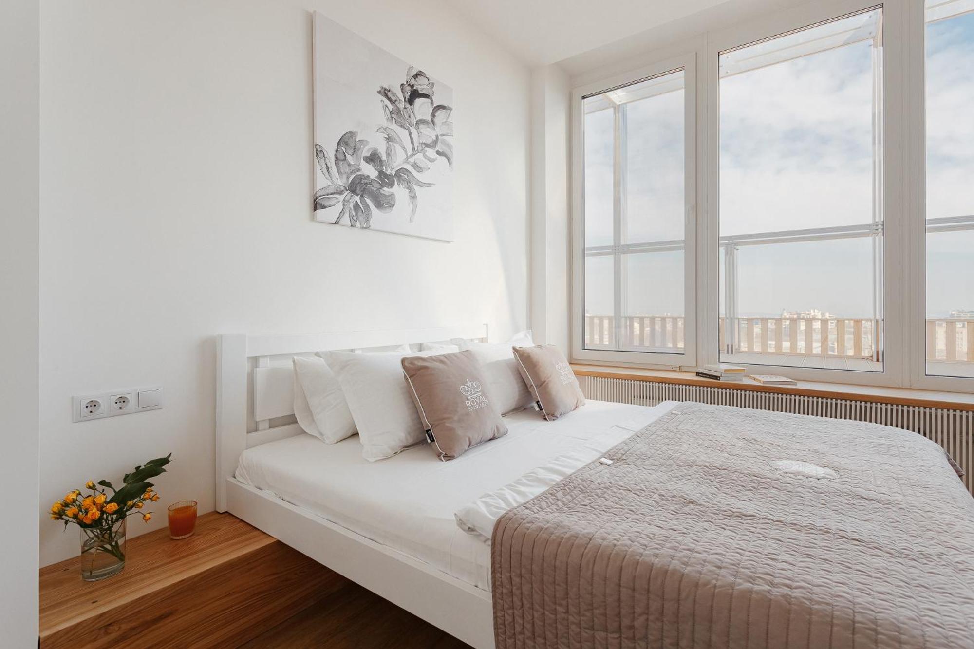 Royal Sky Apartments Odessa Kamer foto