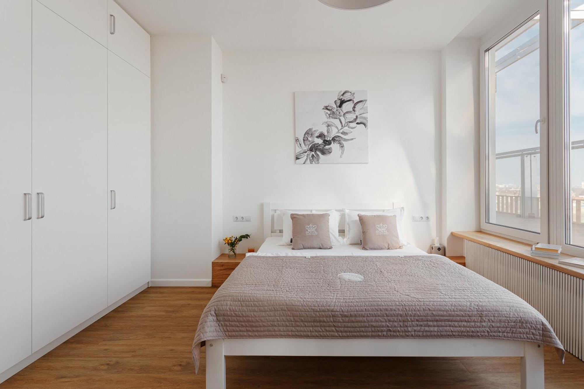 Royal Sky Apartments Odessa Kamer foto